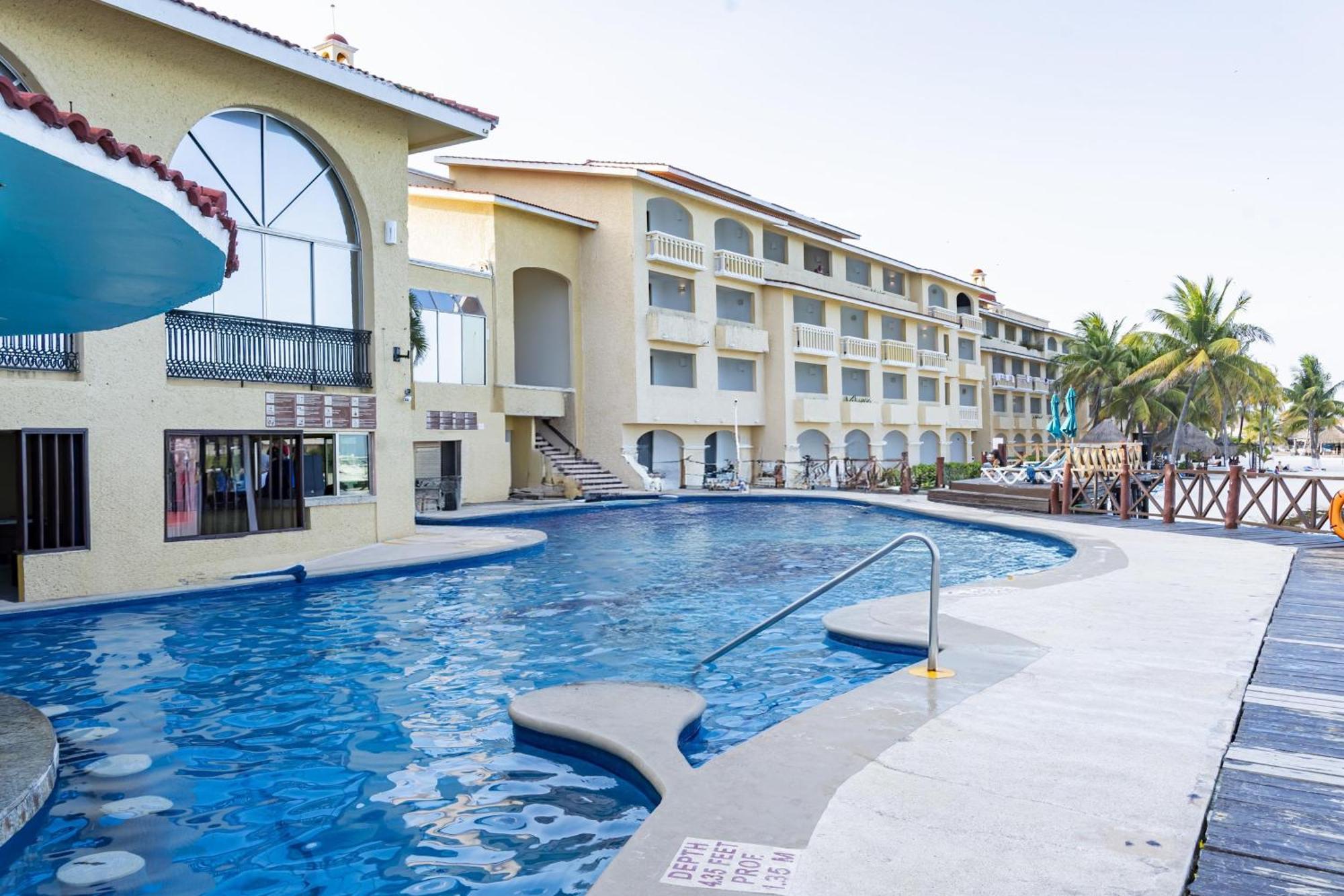 All Ritmo By Andiani Travel Cancun Luaran gambar